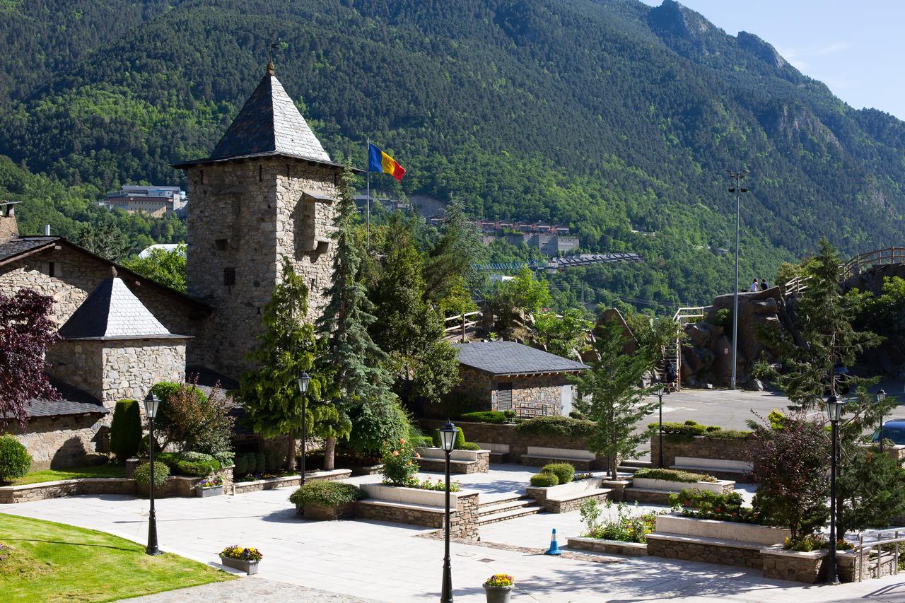 Hostal Cisco De Sans Andorra la Vella Kültér fotó
